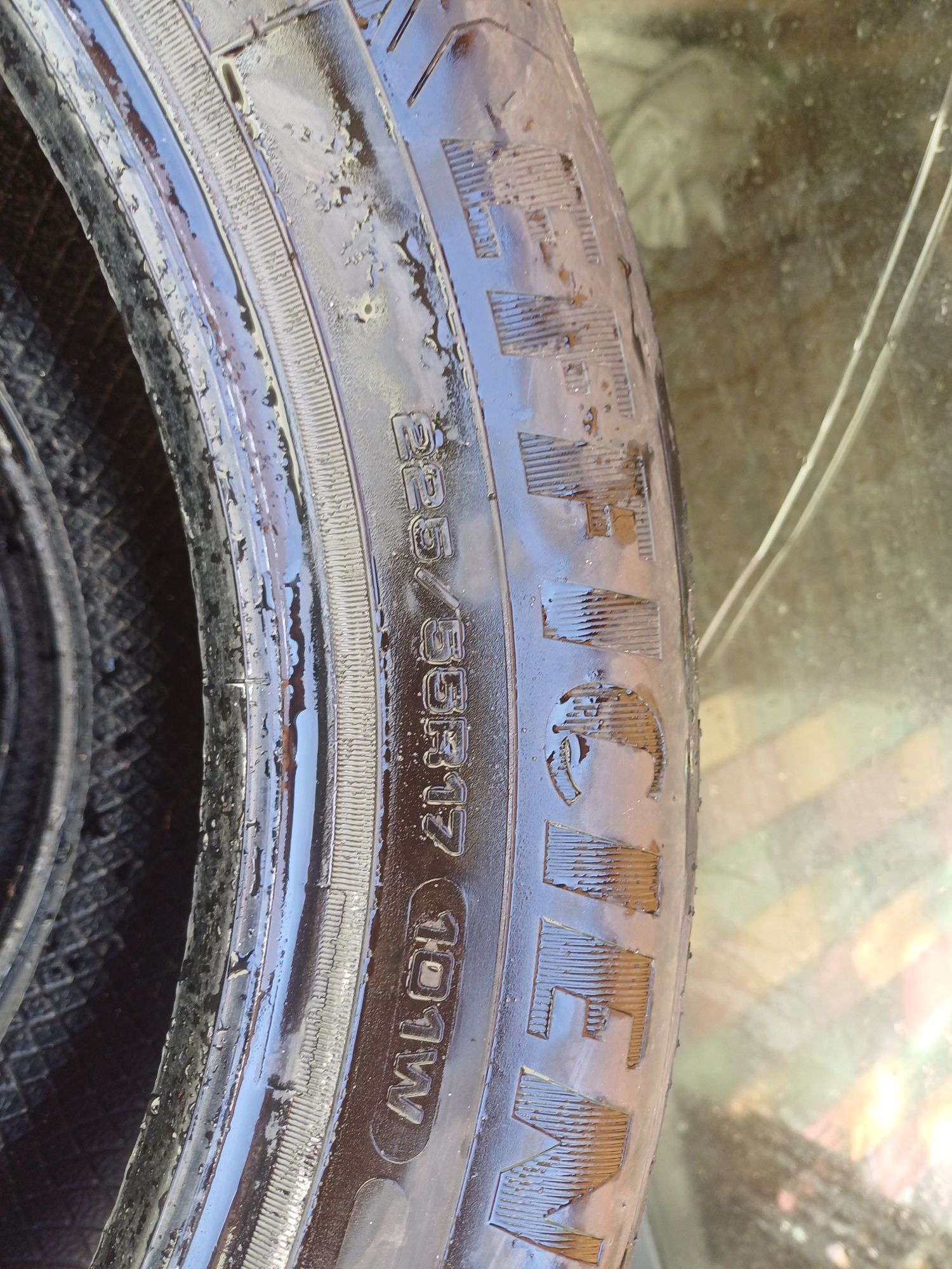 Шини 225/55 R 17 101W Good year Inside A500 jcrr .б/в комплект