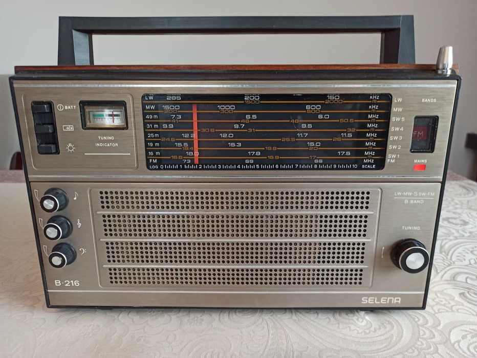 Radio Selena B-216