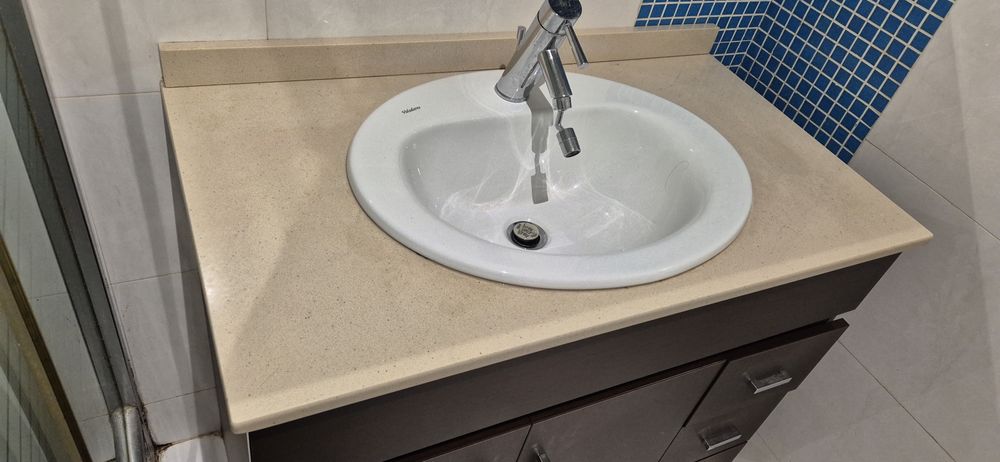 Móvel WC com Lavatório
