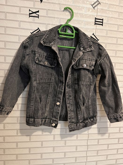 Продам пакет дитячих речей в гарному стані.