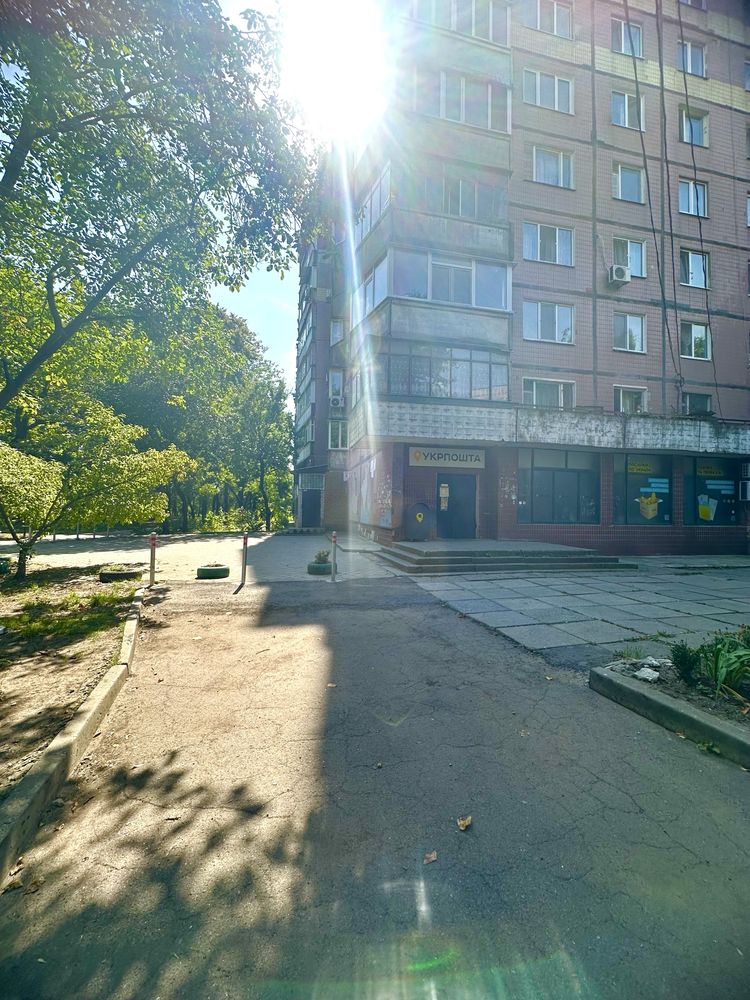 Продам помещение 67м. Тополь-3