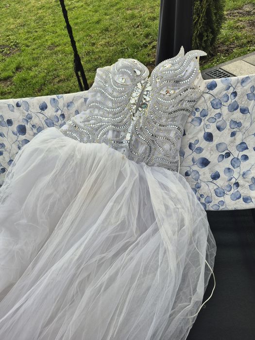 Весільна сукня стара