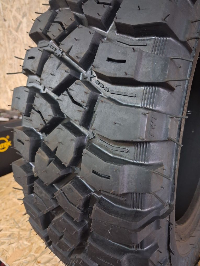 Opony terenowe 215 65 R16 Tiger