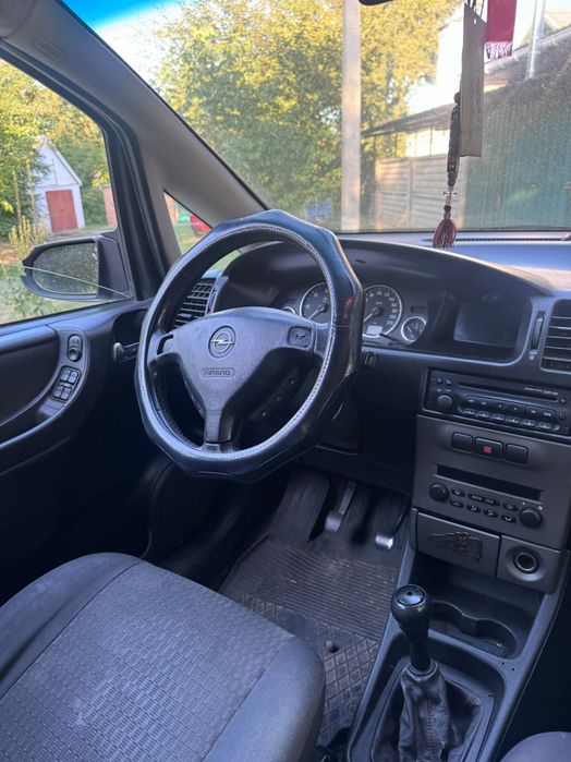 Opel Zafira 2004 2.2 дизель 7 місць!