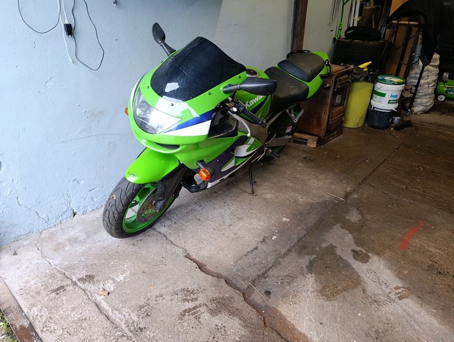 Kawasaki zx6r 1999r.