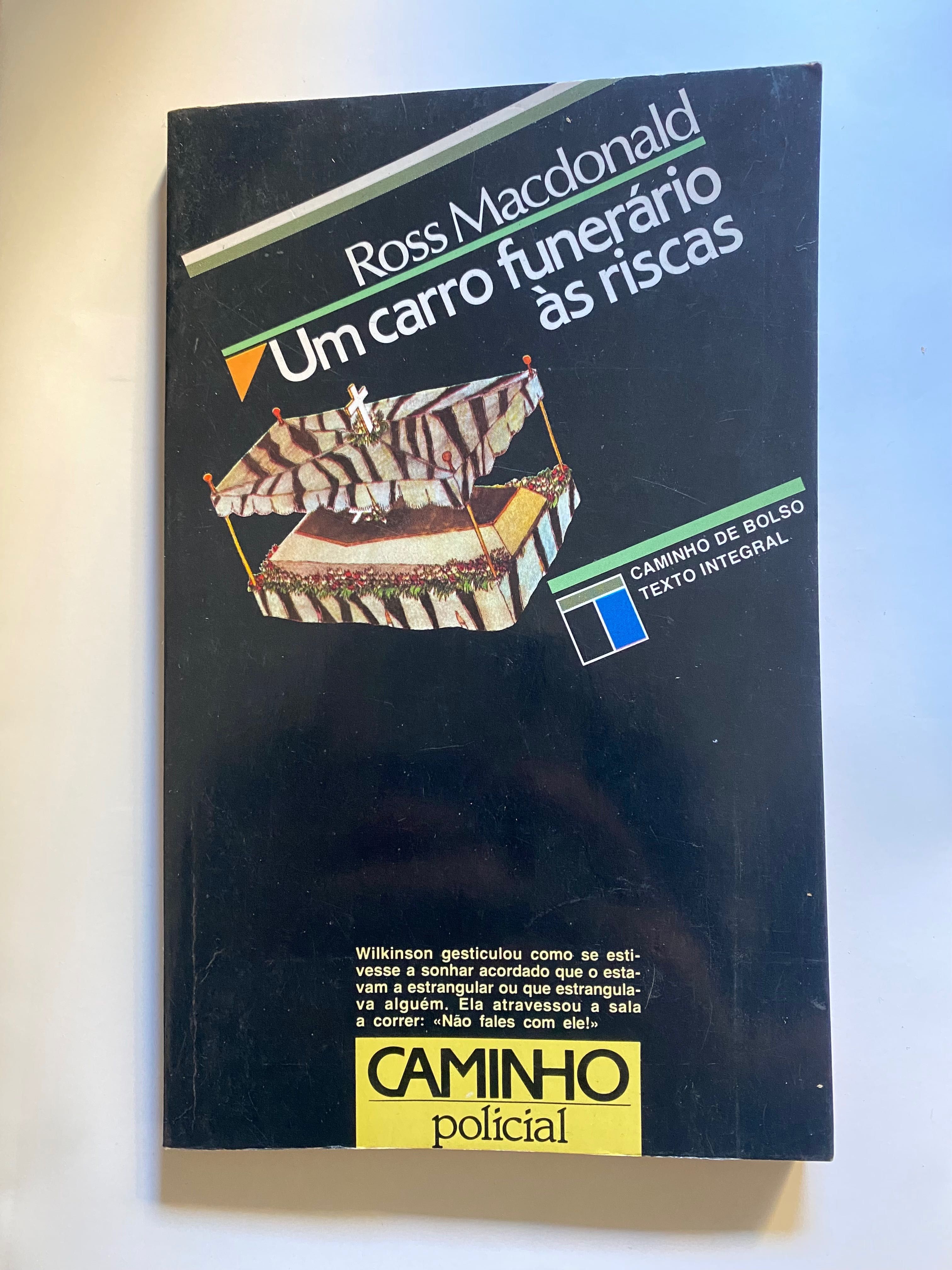 Livro “ Um Carro Funerário às Riscas “ , de Ross Macdonald