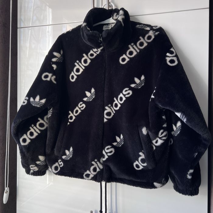 Бомбер Adidas,куртка