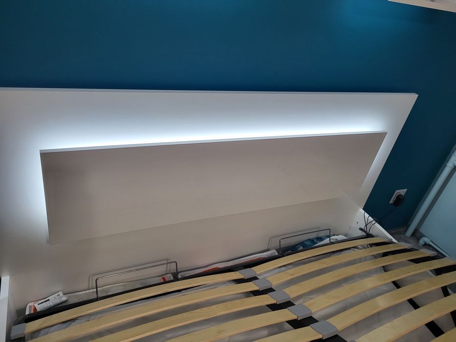 Łóżko sypialniane 160x200