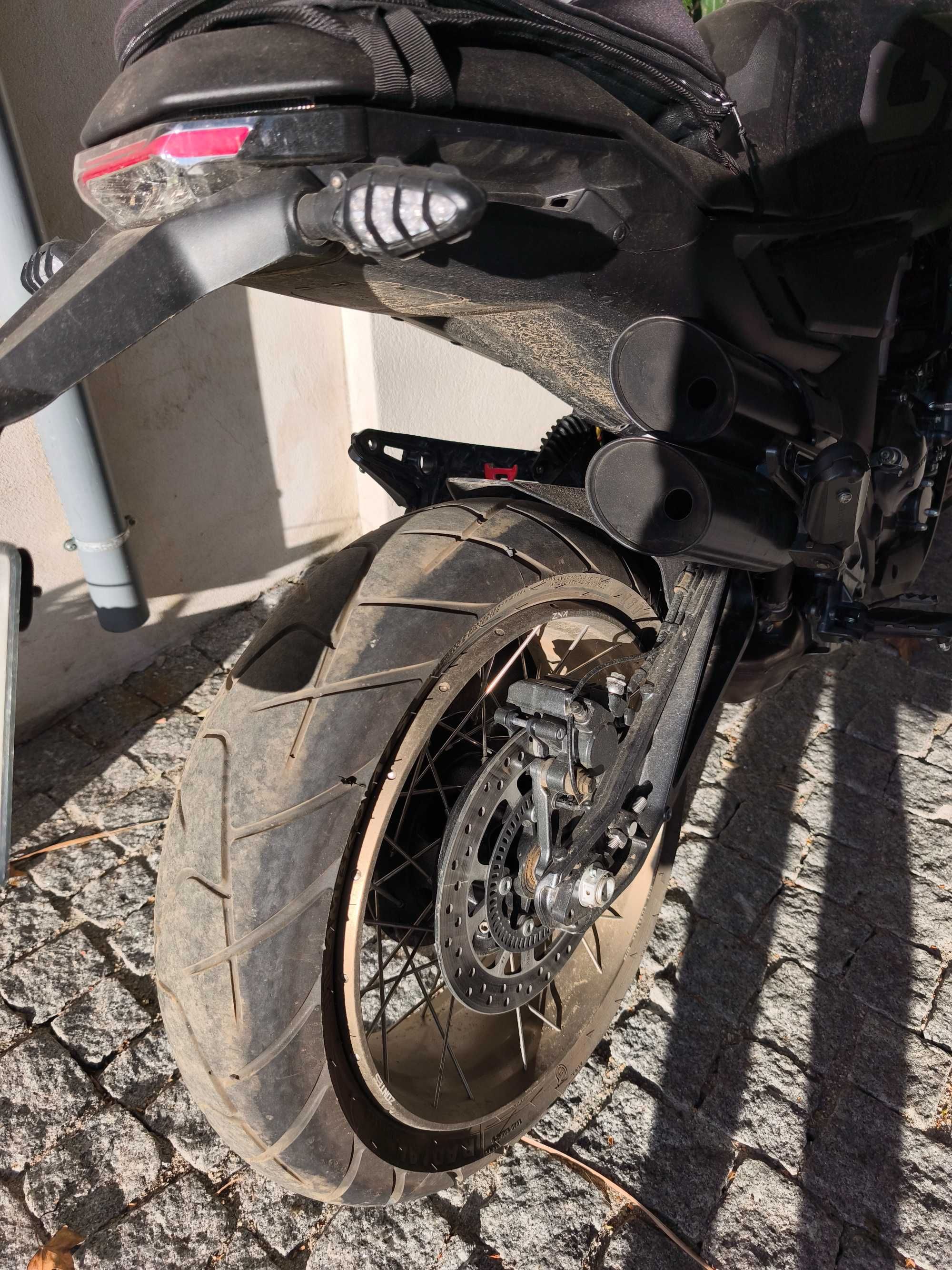 Zontes GK350 como nova