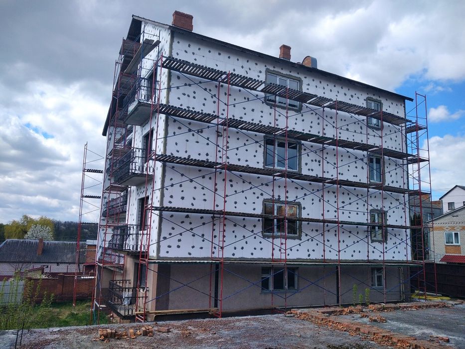 Строительные леса аренда, вишка тура, Оренда лісів, леса на колесах