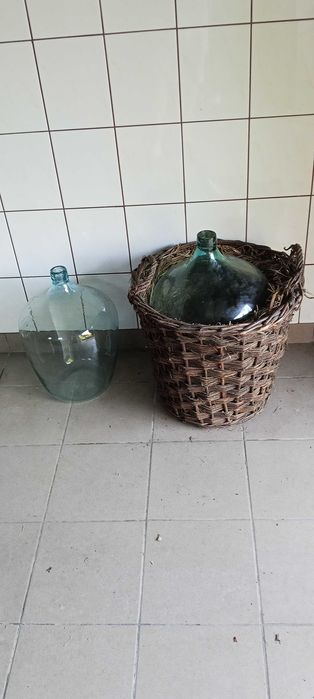 Gąsior butel na wino