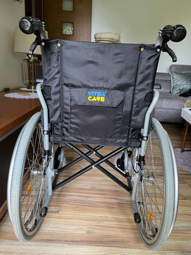Wózek inwalidzki ręczny  [ VCWK42L