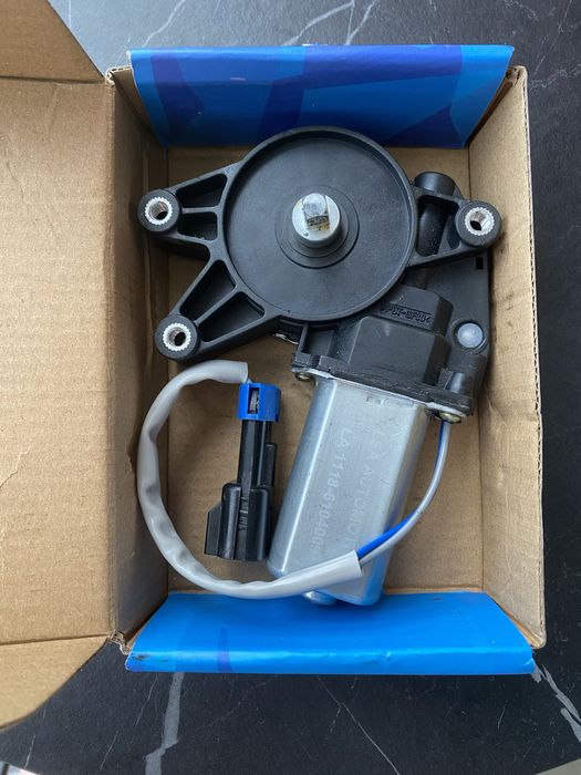 Моторедуктор склопідйомника ВАЗ