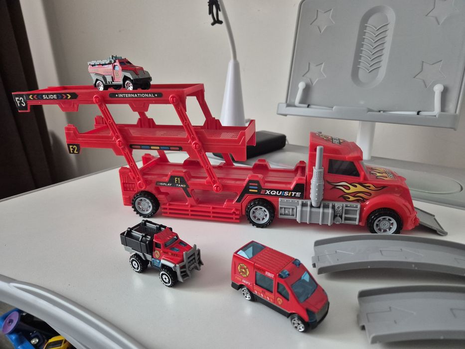 Пожежна машина. Машинки. Набір іграшок. Інструменти. Мотоцикл.