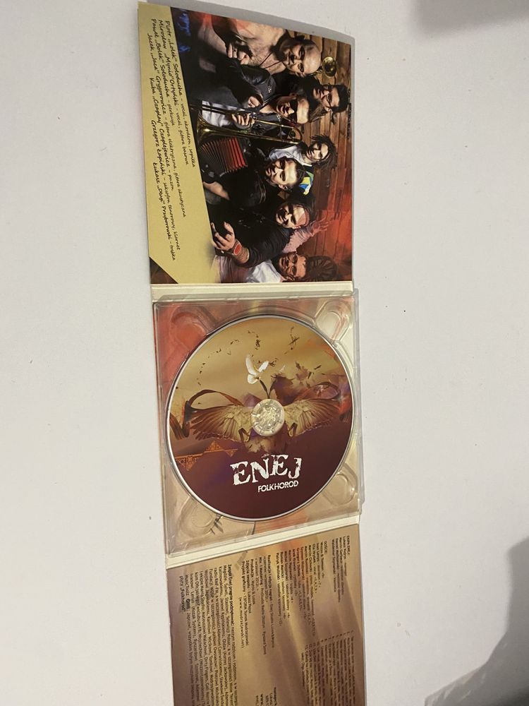 Enej - Folkhorod