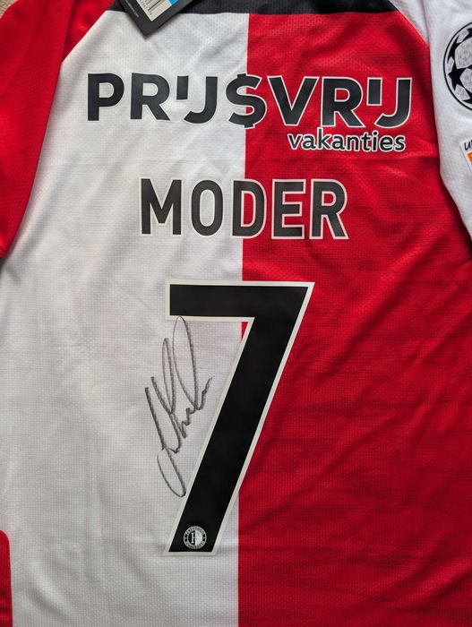 Koszulka Feyenoord 24/25 JAKUB MODER z autografem