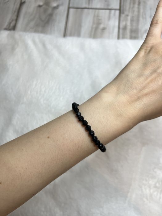 Bransoletka czarne koraliki 9