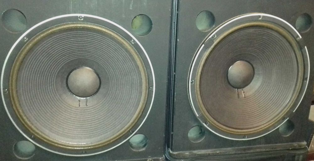 Dynacord 2 x SRX1122 + 2 x SRX118  jak Electro Voice