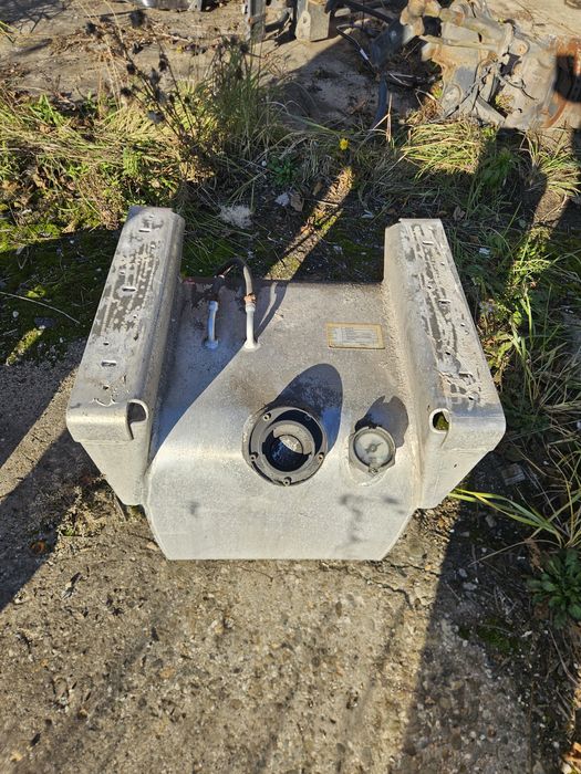 Zbiornik aluminiowy iveco