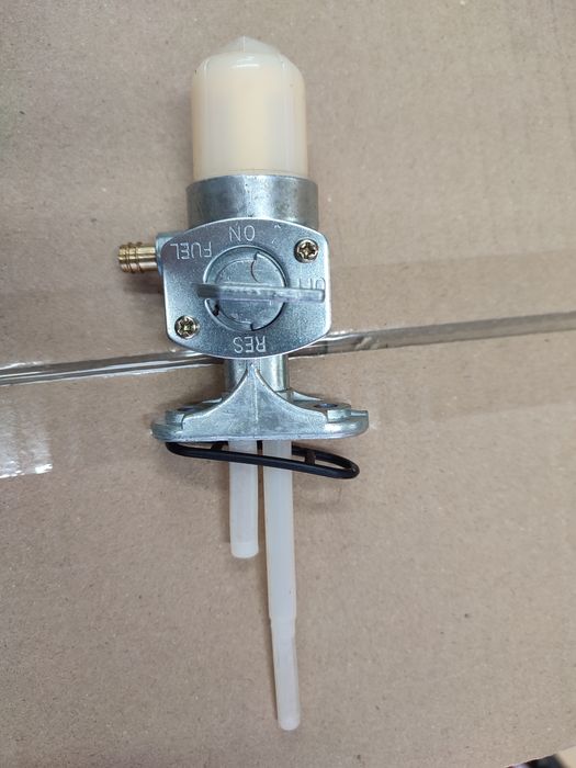 Kranik paliwa do zipp 125 junak