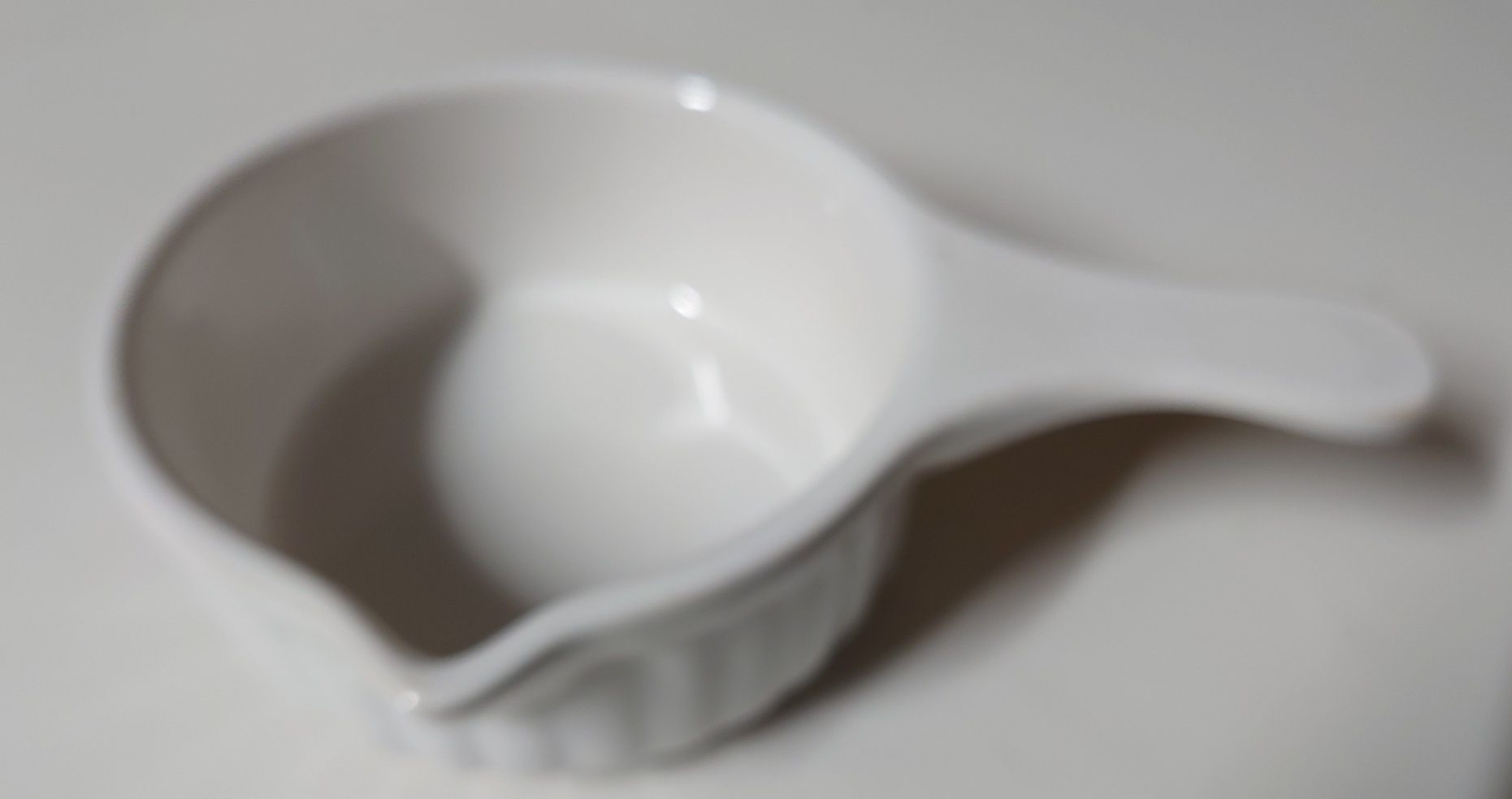 Ceramiczny nalewaj Microwell Ceramic