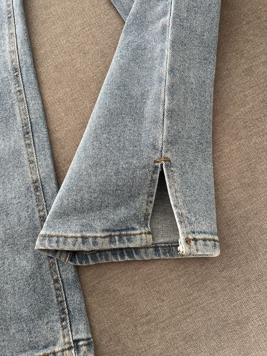 Джинси кльош з розрізом М 46