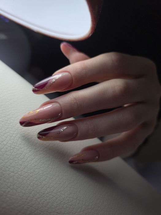 Манікюр, нарощення, педикюр