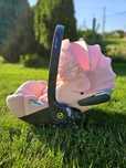 Cybex Różowy fotelik samochodowy z kwiatkami Cloud T i-Size Pale Blush