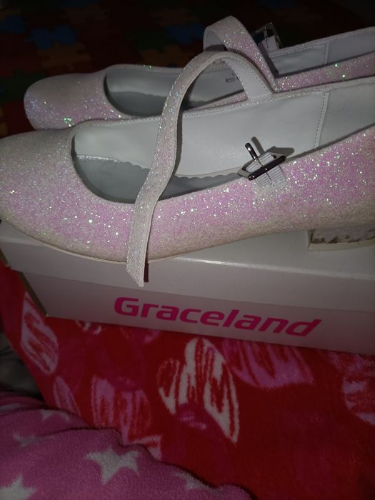 Sapatos número 36