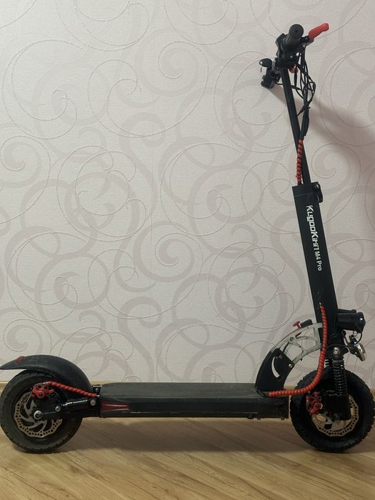 Продам електросамокат kugoo kirin m4 pro