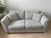 Piękna trzyosobowa sofa w stylu hamptons