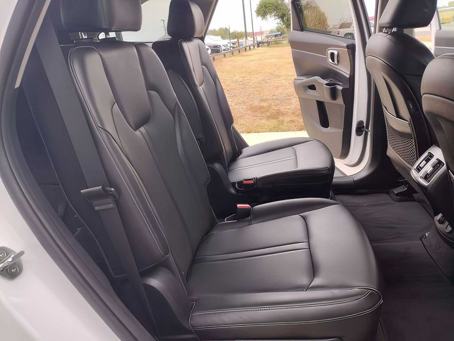 Kia Sorento      2021