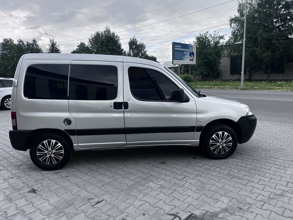 Продам Пежо Партнер 1.6 дізель