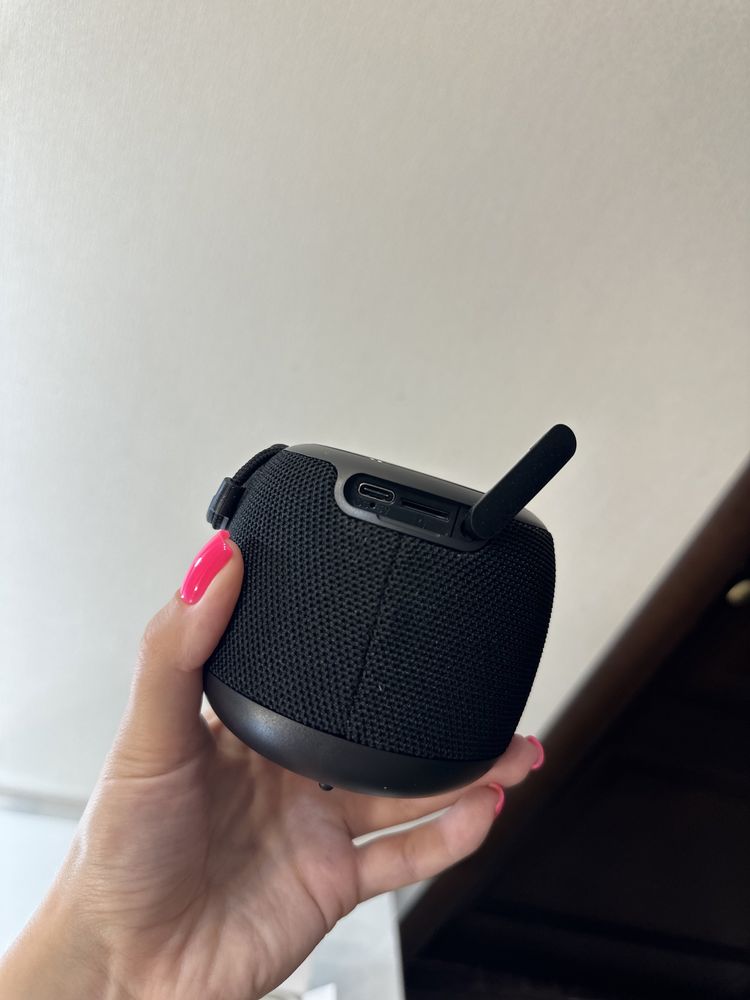 Продам якісну міні-колонку з Bluetooth