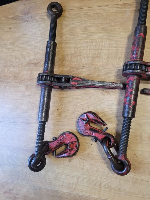 Napinacz łancuchowy