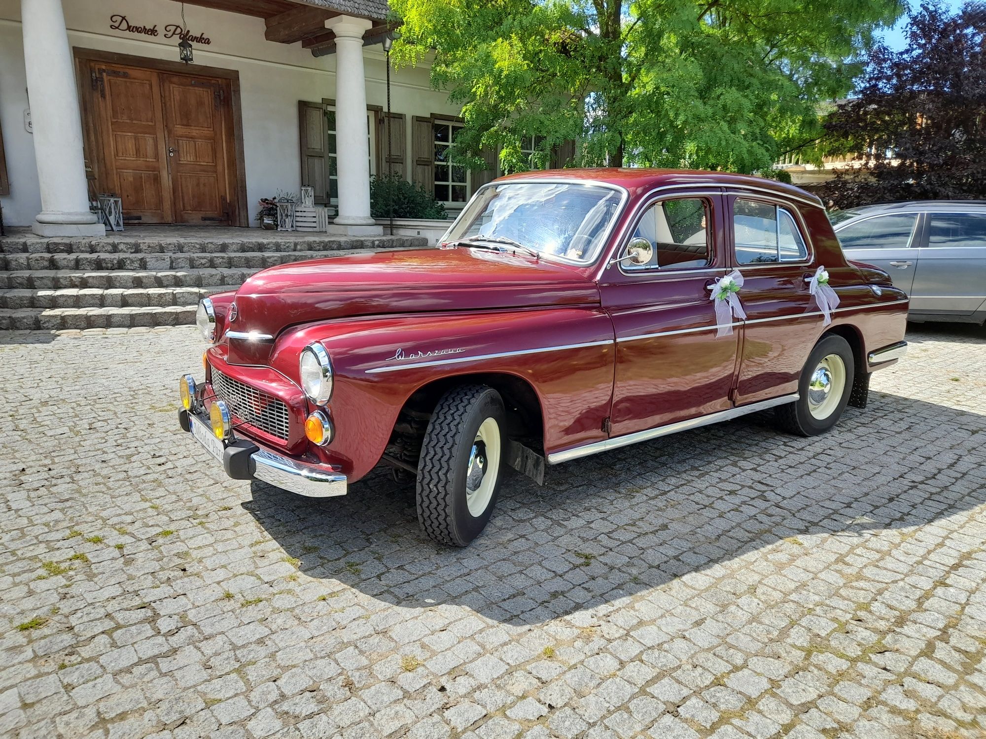 Samochód auto do ślubu Warszawa 224/223 Wołga gaz 24