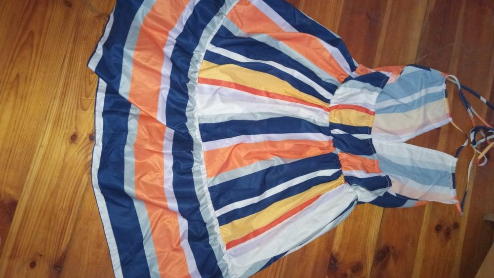 Sukienka rozmiar M rozciągliwa