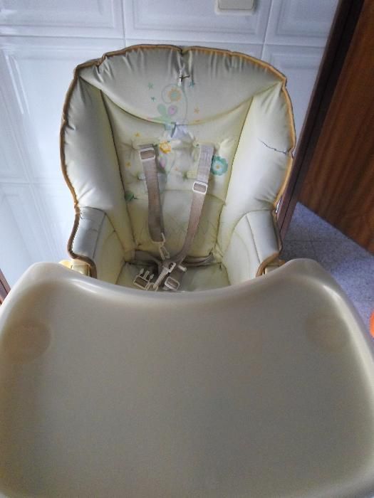 Cadeira de bébé para comer - Oméga da Bebe Confort