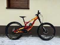 Yt Tues 27,5" Dh downhill