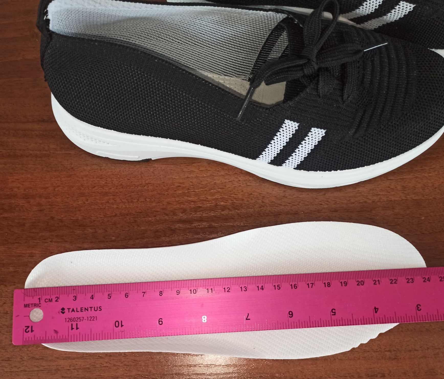 Trampki  na lato r.36