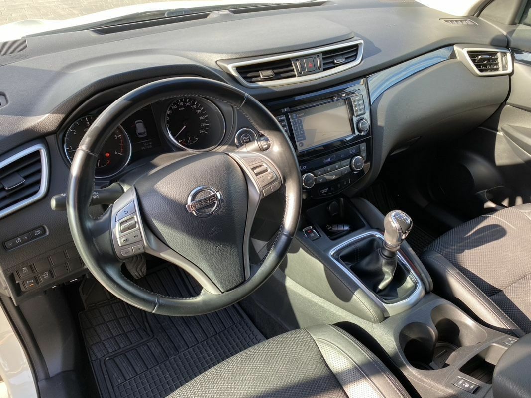 Nissan Qashqai 1.6