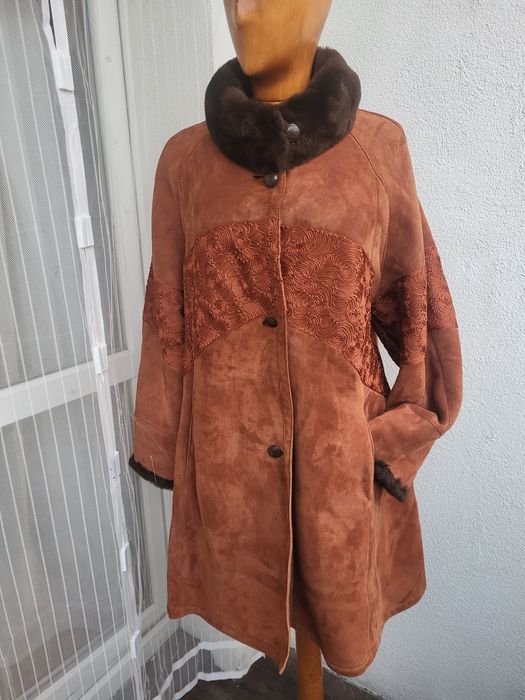 Przepiękny rudy kożuszek naturalny z haftem vintage