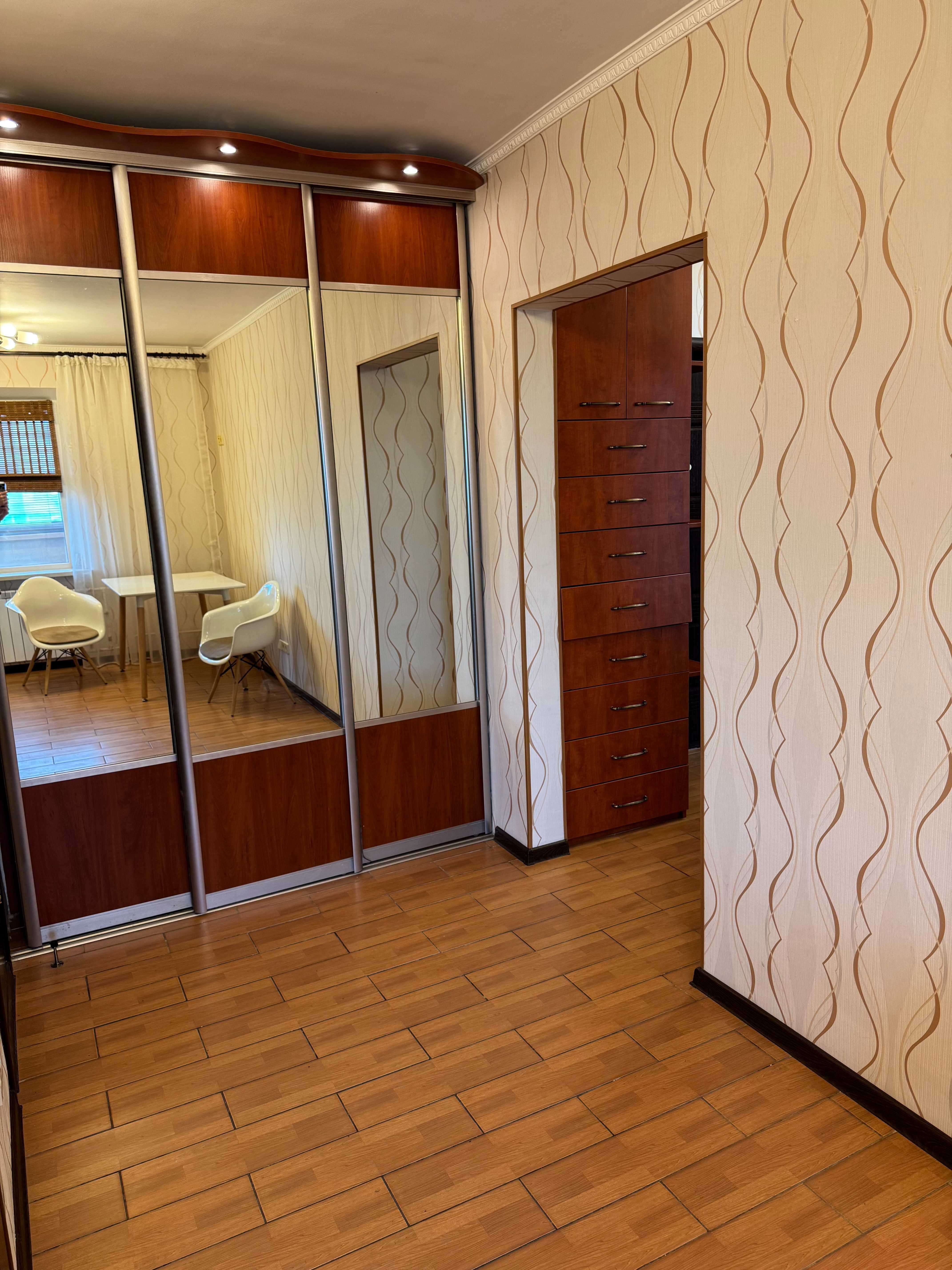 Продаж 2-к квартири Оболонь Автозаводська буд. 81