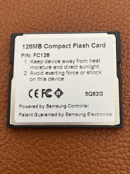 Cartão de memória Compact Flash 128MB FC128.6H6 Samsung (Inc. portes)