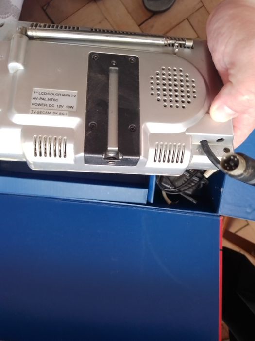 Автомобільний телевізор