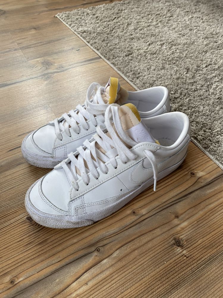 nike blazer