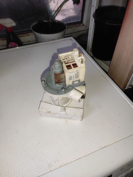 Продам зливний насос для пральної машини. Askol M259