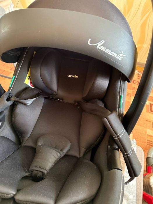 Дитяче автокрісло з базою carello ammonite