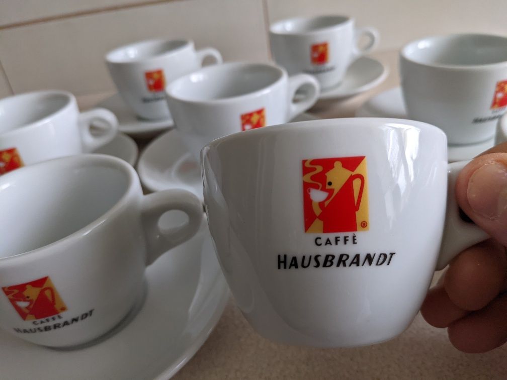 Продам Чашка з блюдцем hausbrandt