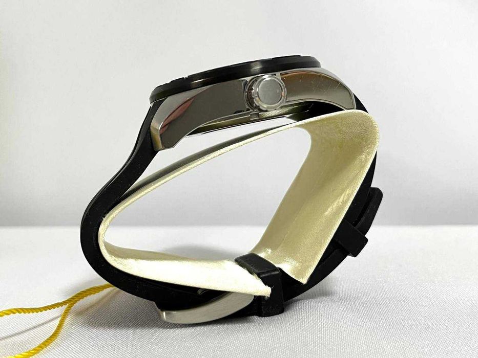 Швейцарские часы Invicta годинник